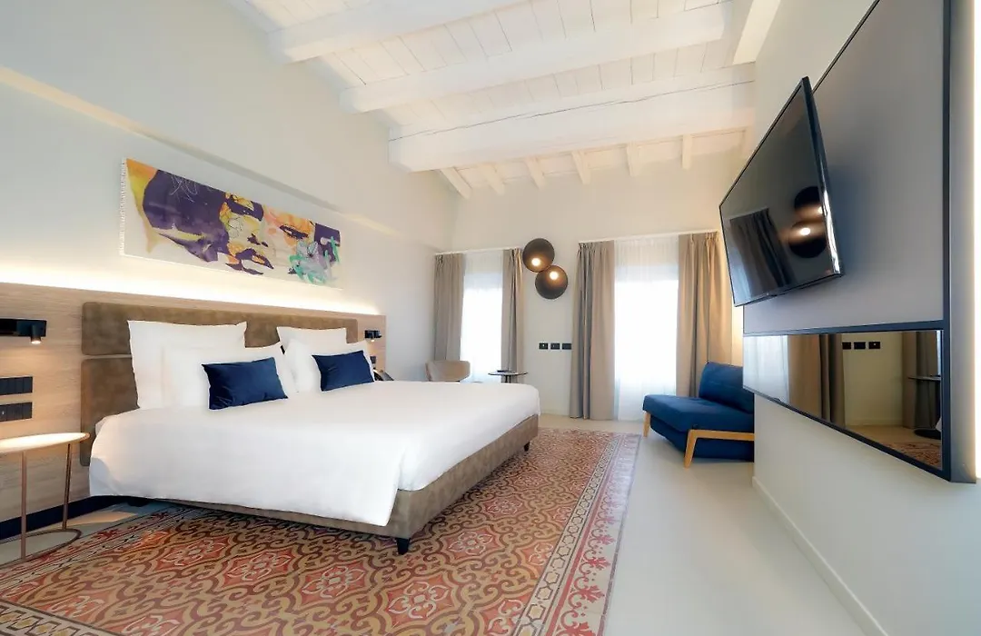 Bergamo INN 21-1