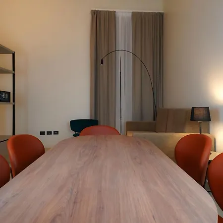 Bergamo INN 21-3